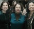 Buenas lectoras: Schindler; Claudia Barattini, Ministra de Cultura; y Lilia Concha.