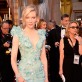 Cate Blanchett pasó por la pérgola de las flores.