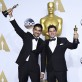 Viva Chile! Gabriel Osorio y Pato Escala ganaron el trofeo a Mejor Corto Animado, por Historia de un Oso. TODAS LAS FOTOS: AGENCIAS