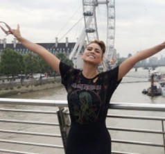 Camila Recabarren The London Eye 350 x 500