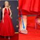 Nicole Kidman nos  muestra lo último en decoración de zapatos: Uno diferente al otro. Nueva volada de Raf Simons, diseñador de Calvin Klein. En los premios Emmy 2017, en el teatro Microsoft de Los Angeles.