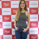 Añlison  Mandel con todo lo que es una tenida súper, híper, ultra básica. En la apertura de la tienda Flexi Shoes en el Mall Plaza Los Dominicos.