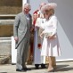 La pareja emblema del look "realeza británica": El príncipe Carlos y Camila. Ella con el típico sombrero floripondio.