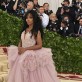 NEW YORK, NY - MAY 07: SZA attends the Heavenly Bodies: Fashion & The Catholic Imagination Costume Institute Gala at The Metropolitan Museum of Art on May 7, 2018 in New York City.   Neilson Barnard/Getty Images/AFP== FOR NEWSPAPERS, INTERNET, TELCOS & TELEVISION USE ONLY == US-HEAVENLY-BODIES:-FASHION-&-THE-CATHOLIC-IMAGINATION-COSTUME-I