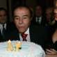 2004: Menem pasa un período en Santiago con su mujer e hijo. Ella le celebra los 74 años.